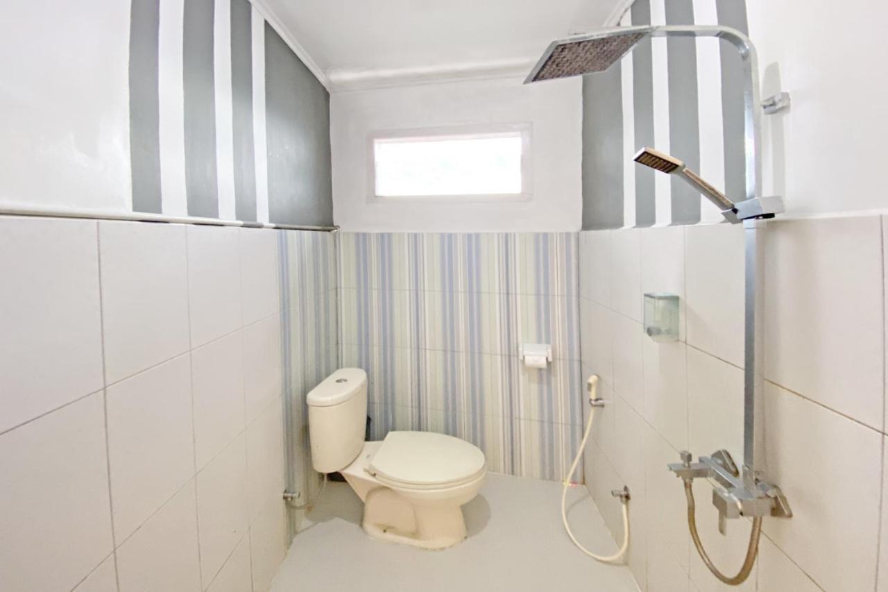 Hotel Ananda Syariah Redpartner Bukittinggi Extérieur photo