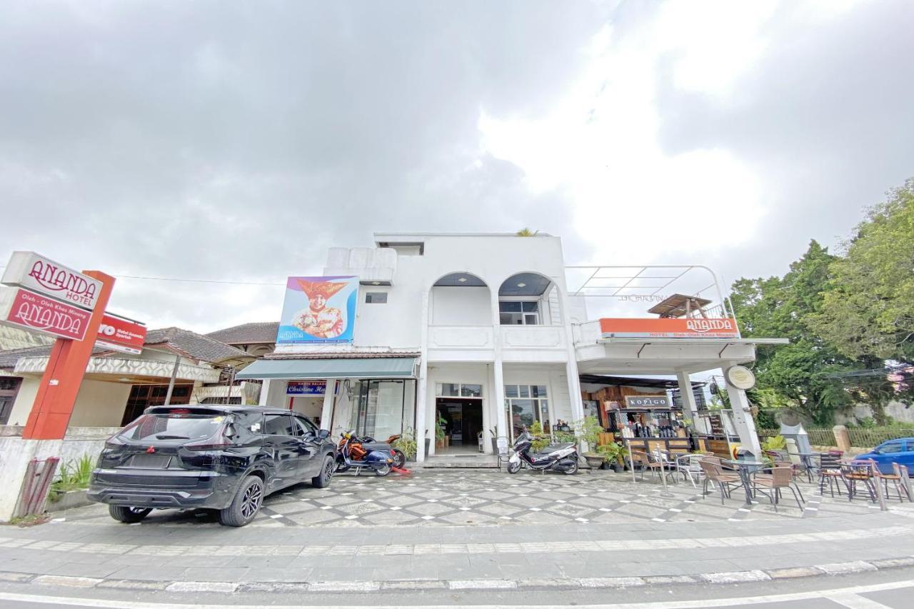 Hotel Ananda Syariah Redpartner Bukittinggi Extérieur photo